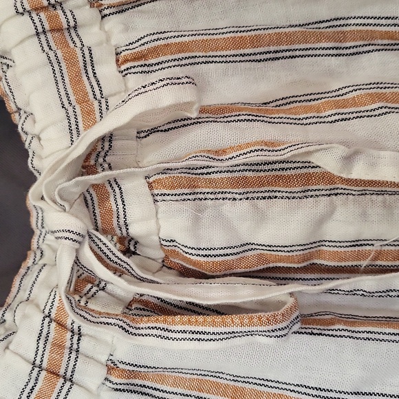 AVA & VIV WOMEN'S STRIPE SHORTS. X1 / NWOT - Picture 2 of 6